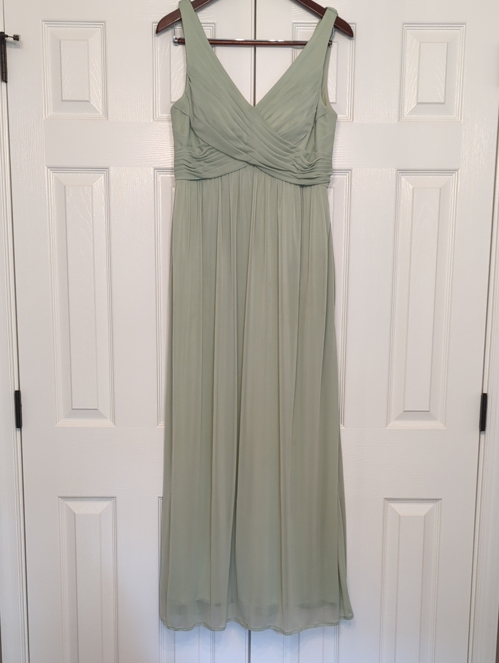 Azazie Sage Green Chiffon Ruched Bodice Cowl Back Bridesmaid Maxi Dress Sz14